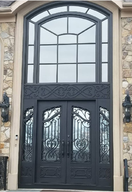 Great Iron Door Pic!